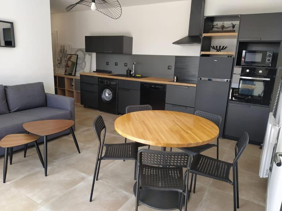 Beau Neuf A 5 Mn De La Appartamento *